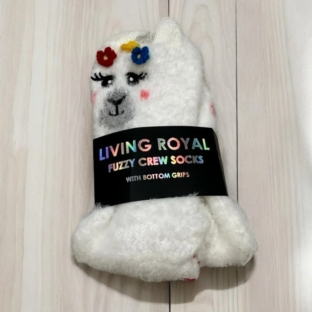 NWT Living Royal Fuzzy Unicorn Crew Socks With Grippys